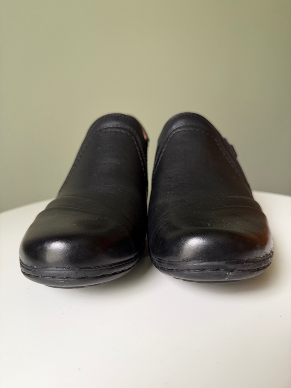 Cobb Hill Black Leather Slip-On Heels Comfort Loafers Size 9 CH1740 EUC - Picture 9 of 12